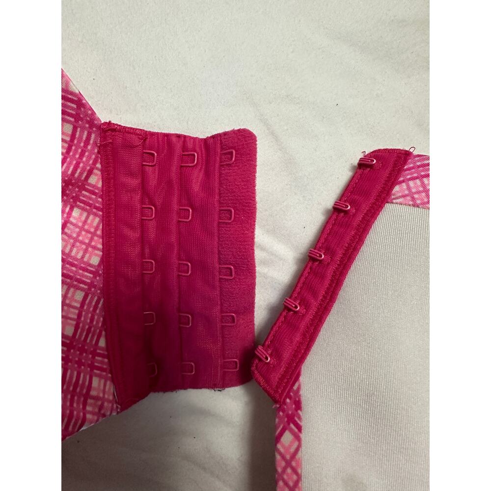 Catherines 48D Pink Patterned Bra - Picture 5 of 7